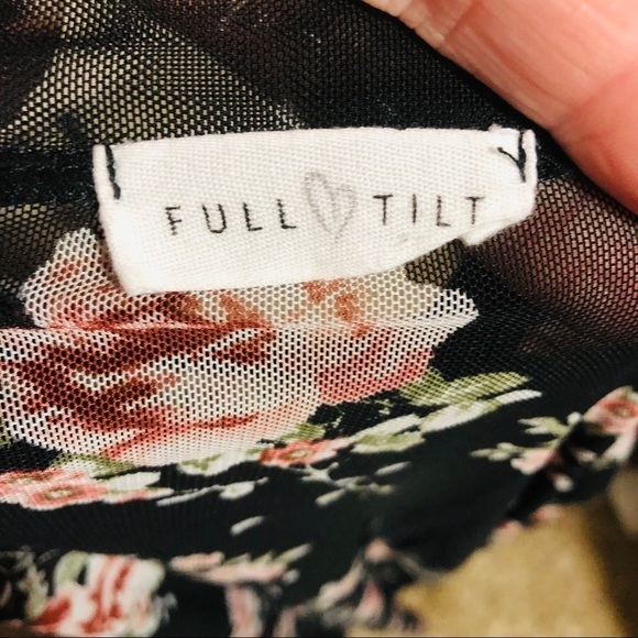 Full Tilt Floral Sheer Top - Picture 4 of 4